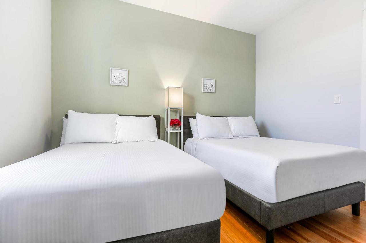 Hosteeva Chic Urban Retreat W Pool Steps To St Charles Ave And Near Bourbon St Apartman New Orleans  Kültér fotó