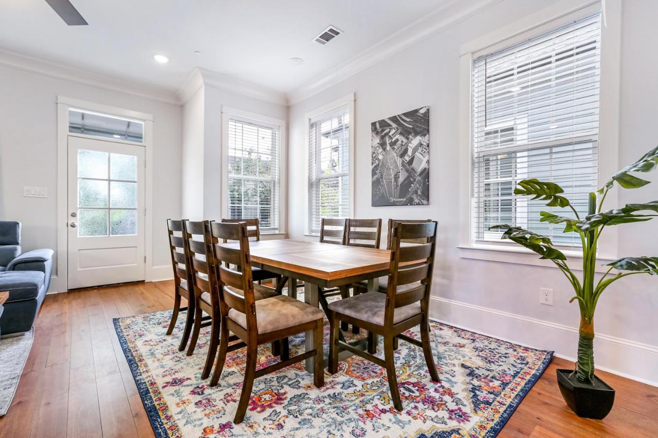 Hosteeva Chic Urban Retreat W Pool Steps To St Charles Ave And Near Bourbon St Apartman New Orleans  Kültér fotó
