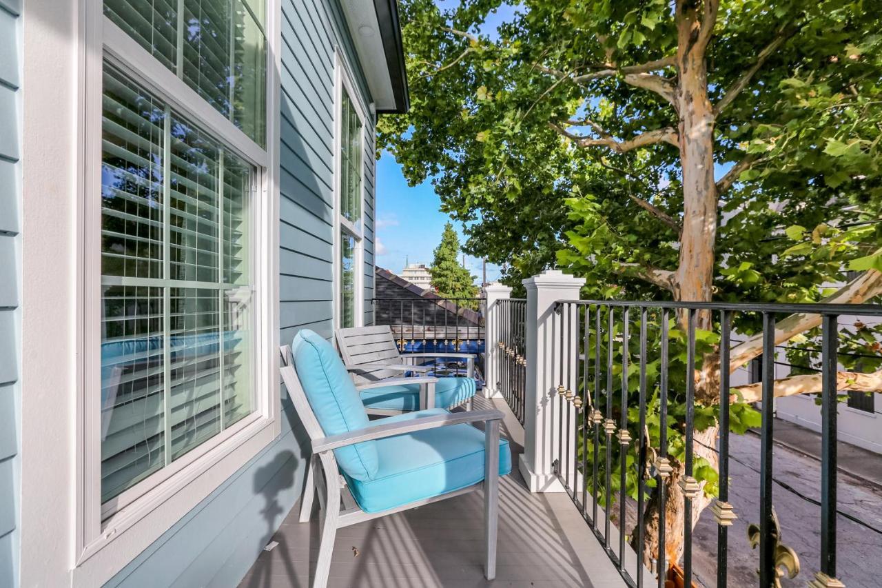 Hosteeva Chic Urban Retreat W Pool Steps To St Charles Ave And Near Bourbon St Apartman New Orleans  Kültér fotó