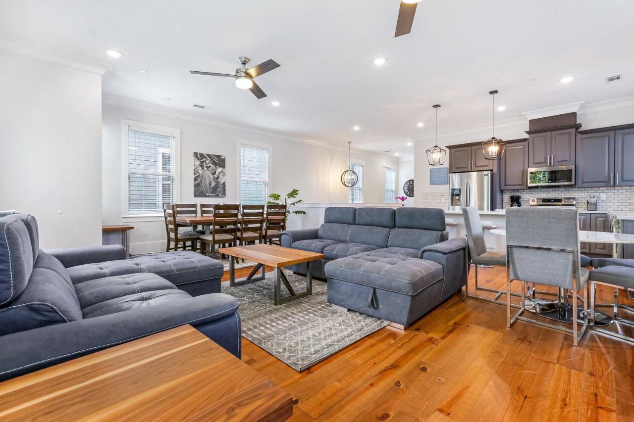 Hosteeva Chic Urban Retreat W Pool Steps To St Charles Ave And Near Bourbon St Apartman New Orleans  Kültér fotó