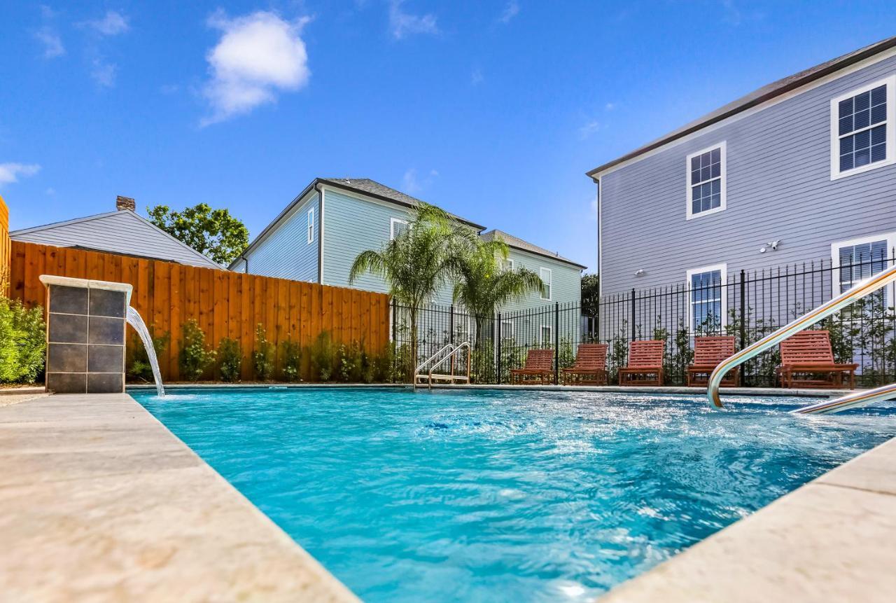 Hosteeva Chic Urban Retreat W Pool Steps To St Charles Ave And Near Bourbon St Apartman New Orleans  Kültér fotó